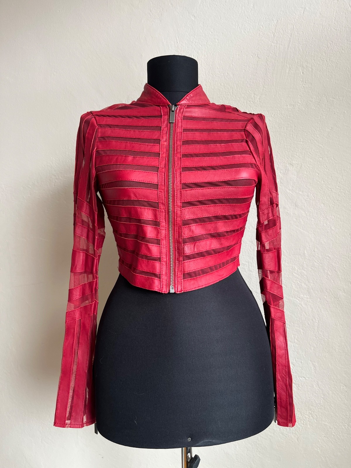 Vintage bebe Red Leather Mesh Paneled Cropped Moto Jacket Y2K Size XXS