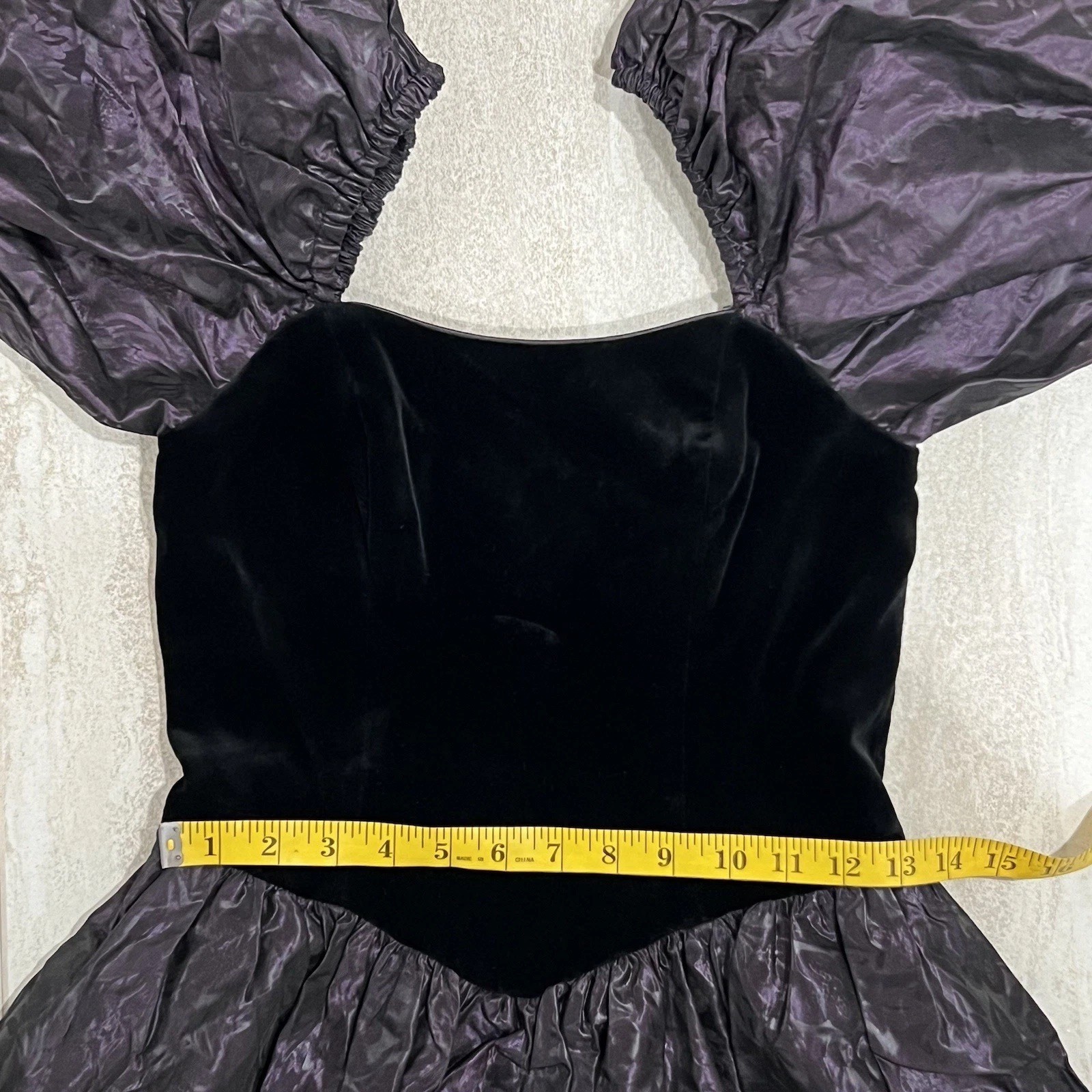 Vintage Laura Ashley Dress Sz 12 UK 10 USA Ruffle Puff Sleeve Purple Black EUC
