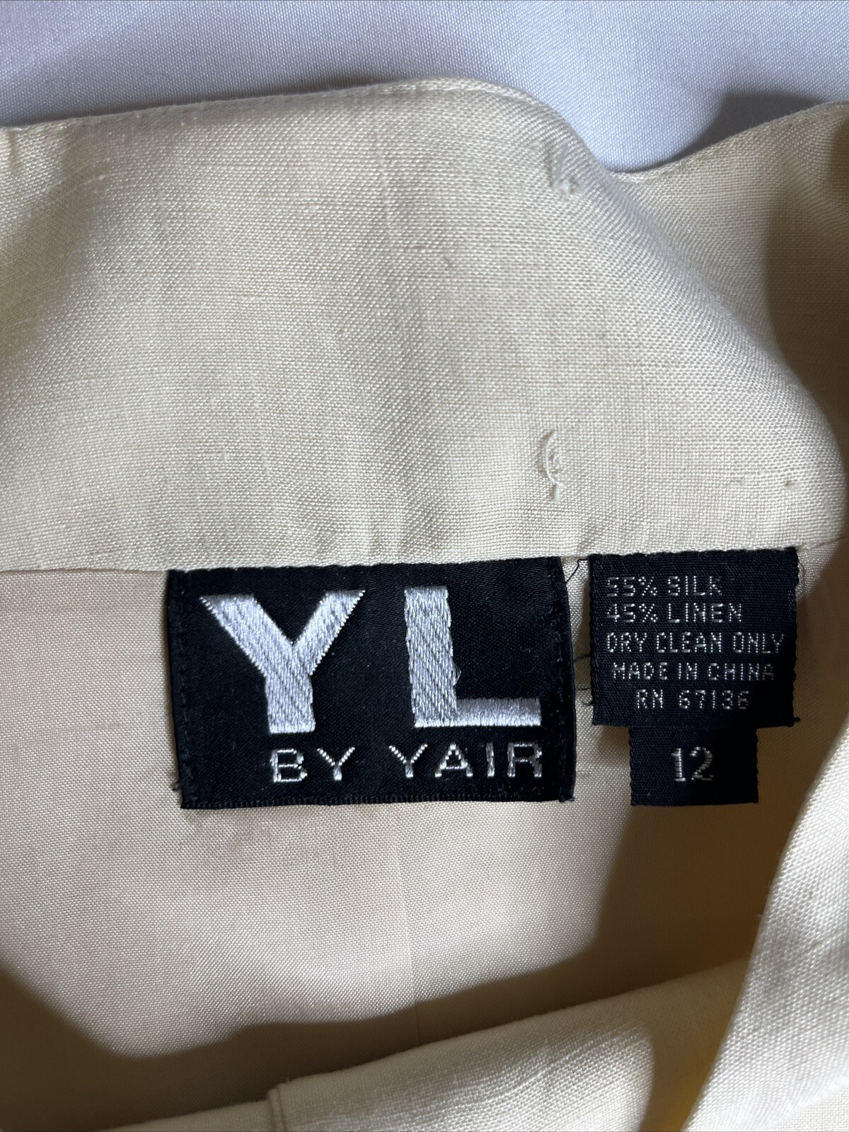 YL By Yair Women’s Cream Blazer Skirt Set W/ Stitching Padded Shoulders Size 12