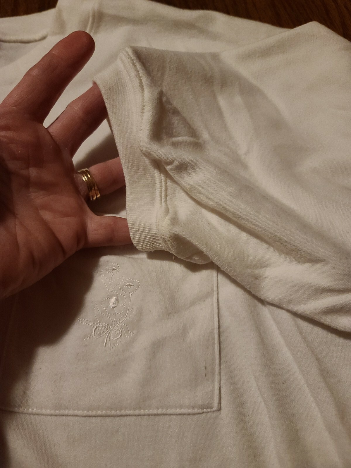 Bramble Lane White Pullover – Large- EUC