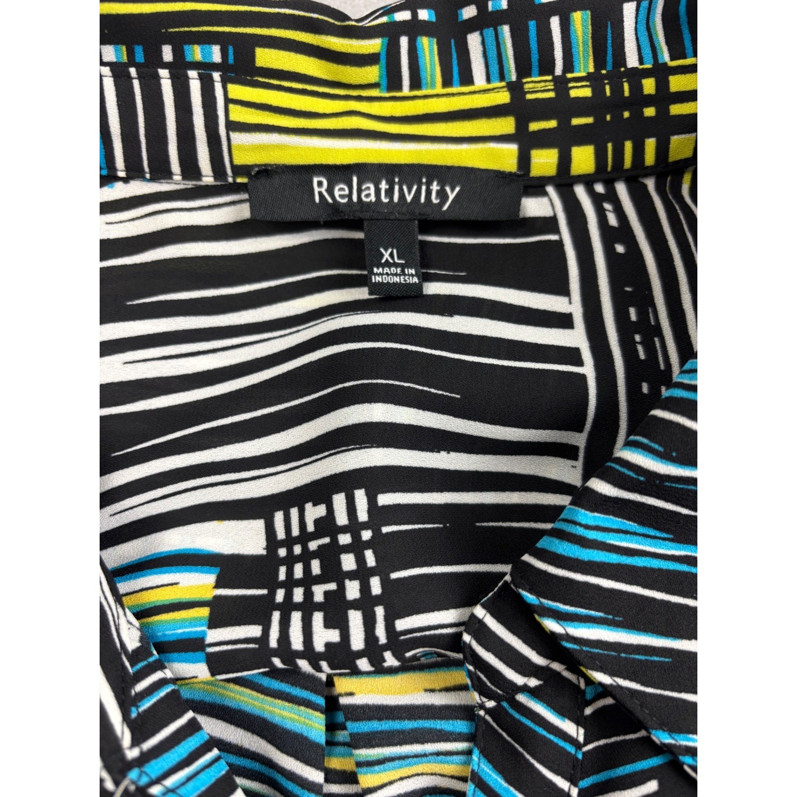 Relativity Womens XL Blouse Button Front Shirt Geometric Line Print Roll Tab NWT