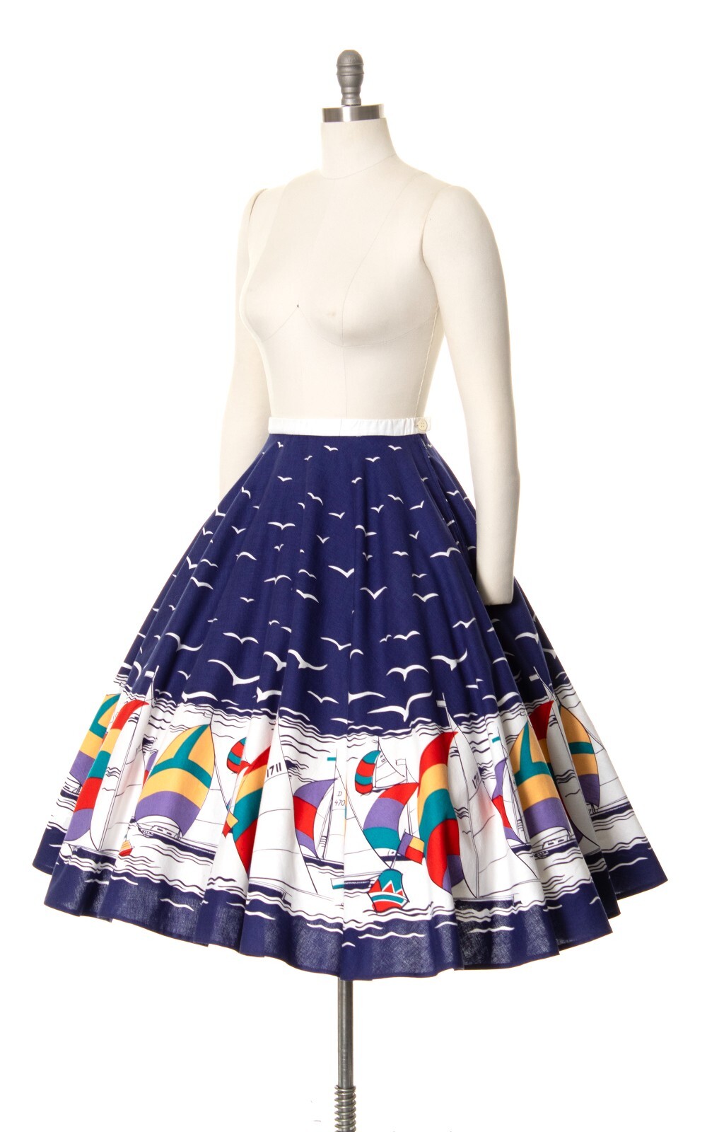 Vintage 1970s does 1950s Sailboat Birds Novelty Border Print Cotton Circle Skirt