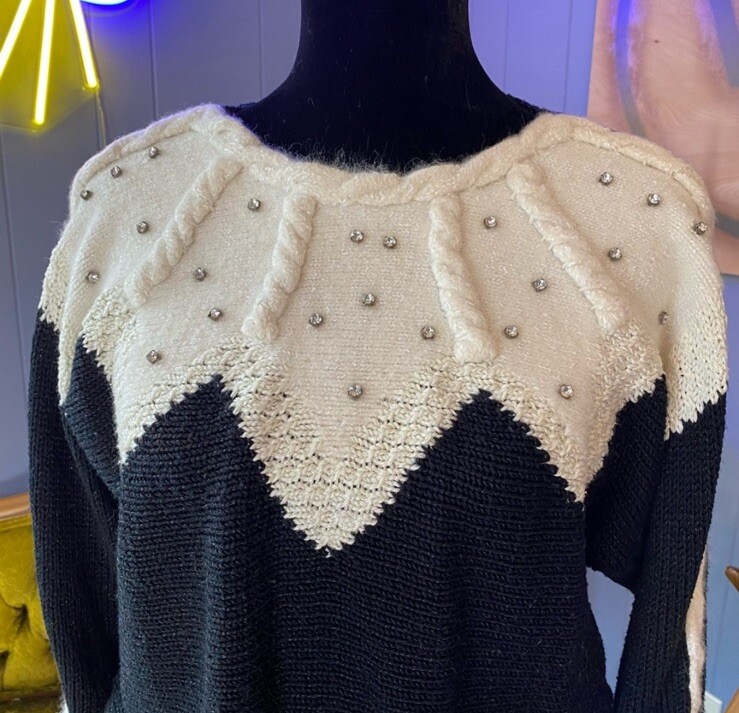 Vintage 80s Cream And Black Angora Lambs Wool Batwing Sweater
