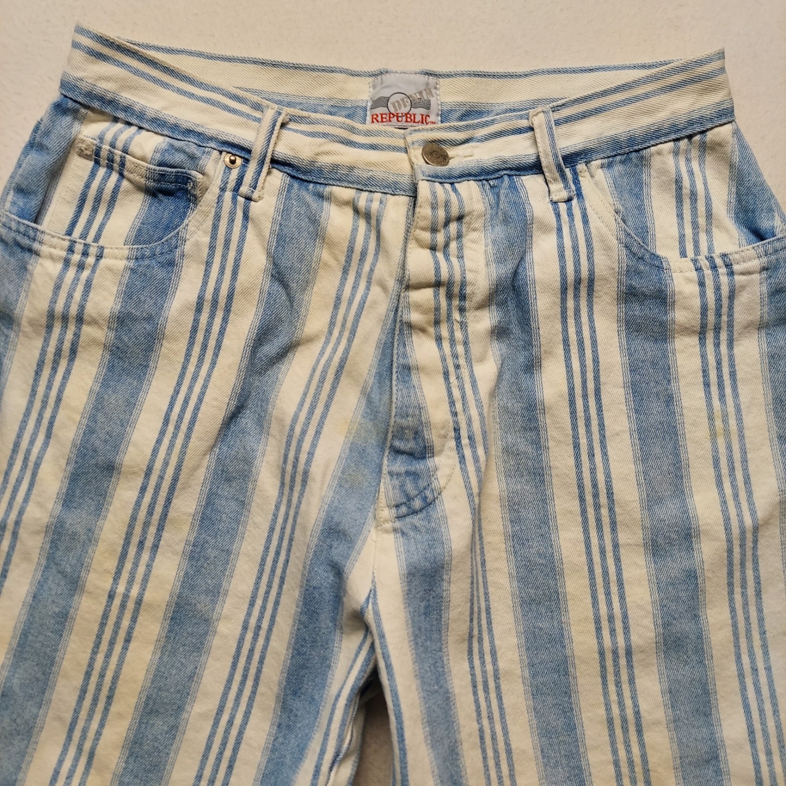 Vintage Denim Republic Jean Shorts Blue/White High Waist 13/14 Button-Fly
