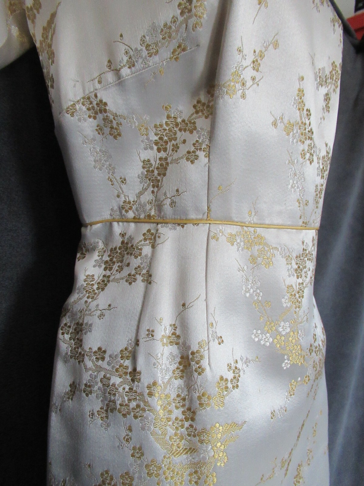 50’s Vintage Asian White Gold Cherry Blossom Embroidery Toggles Formal Dress M