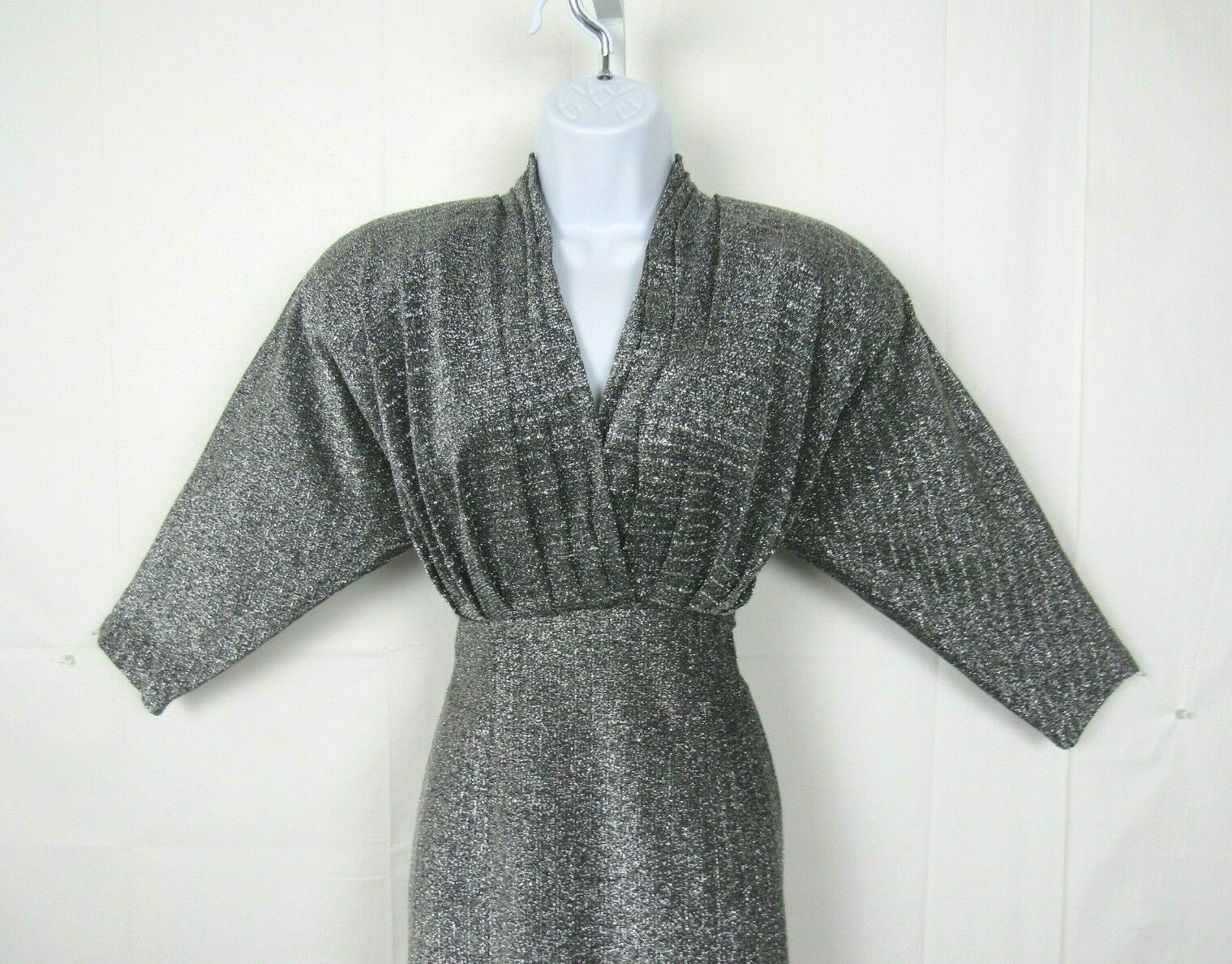 VTG NAFTA-LINE PARIS SILVER SPARKLING DRESS SIZE 38 FRANCE 8 / MED U.S. LINED