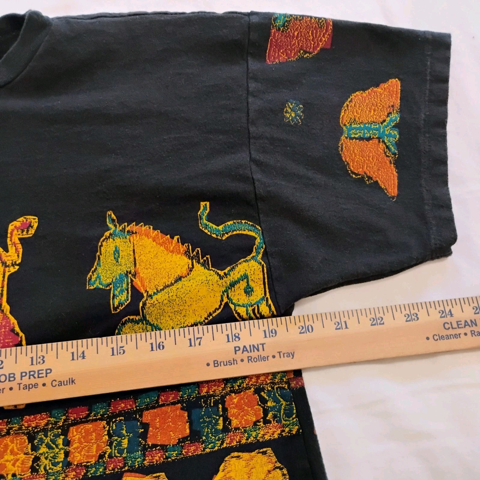 Vintage 90s Bacio Black T-shirt AOP Elephant Butterfly Cropped Boxy Tee Medium