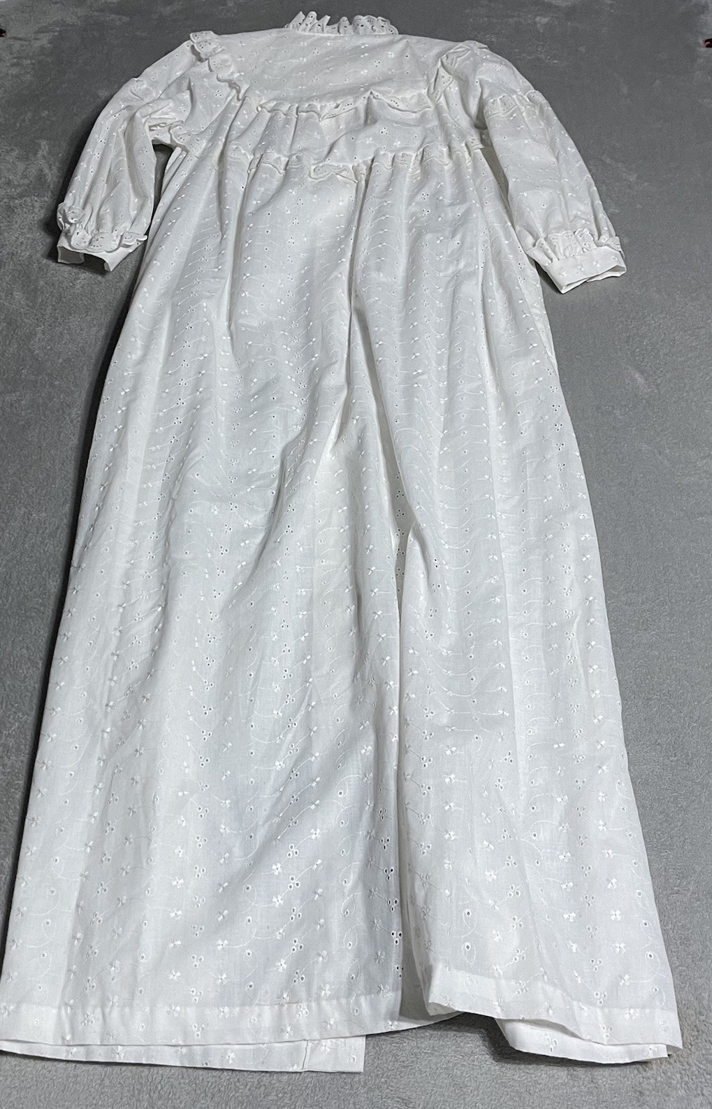 Vintage Ariel Dress Womens Medium Ivory Eyelet Button Front Ruffle Prairie