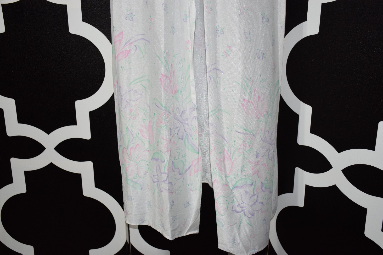 VTG Paramount New York Nightgown Peignoir Flowers white Robe Medium Nylon