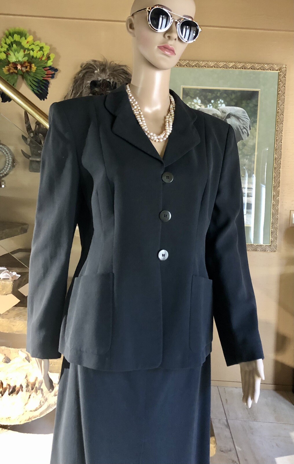 Giorgio Armani Vintage Skirt Suit. Armani Grey. I.Magnin Early 80’s Size 48/10us