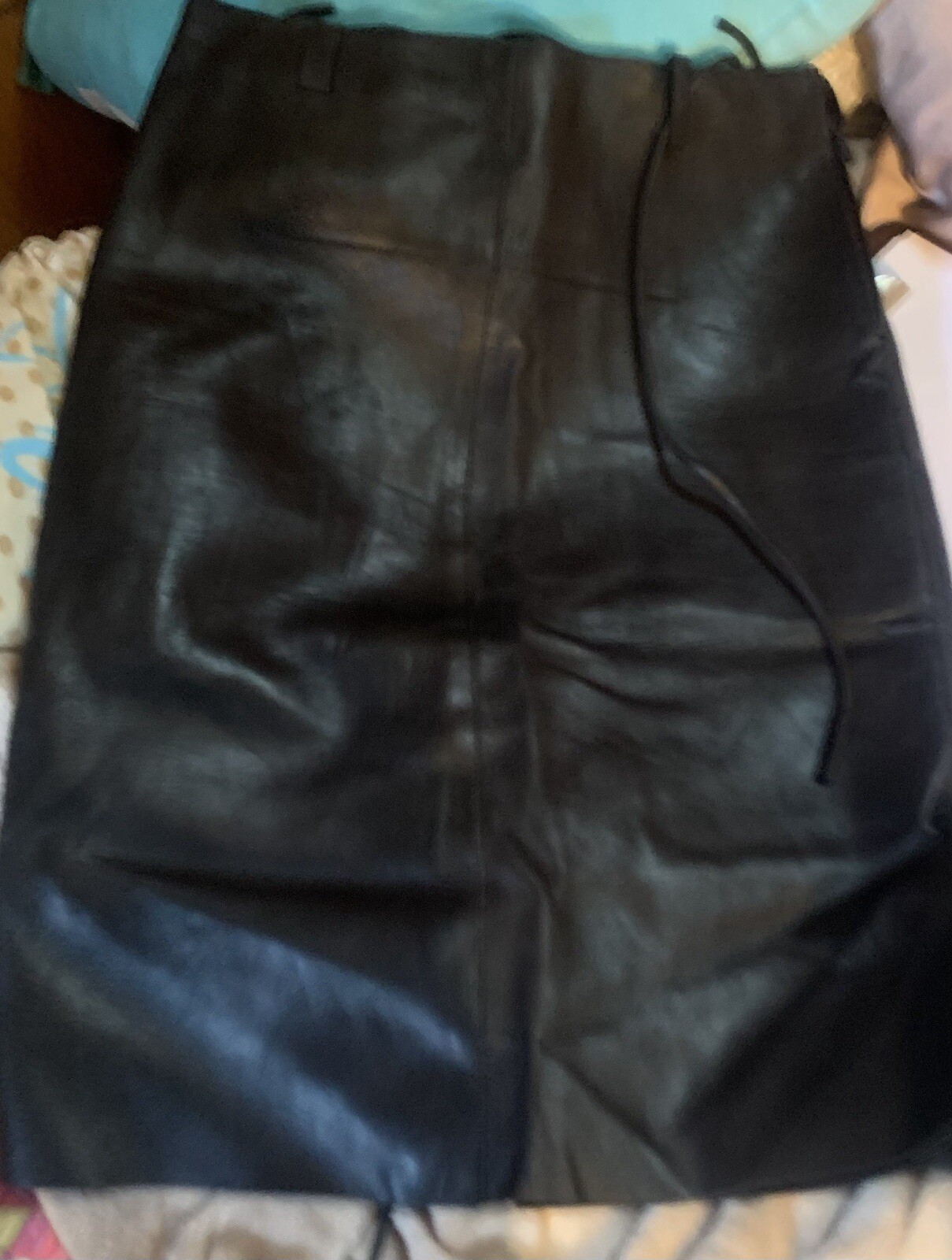 Vintage GUCCI Black Leather Skirt Size 37/6 Italian Leather made In Italy