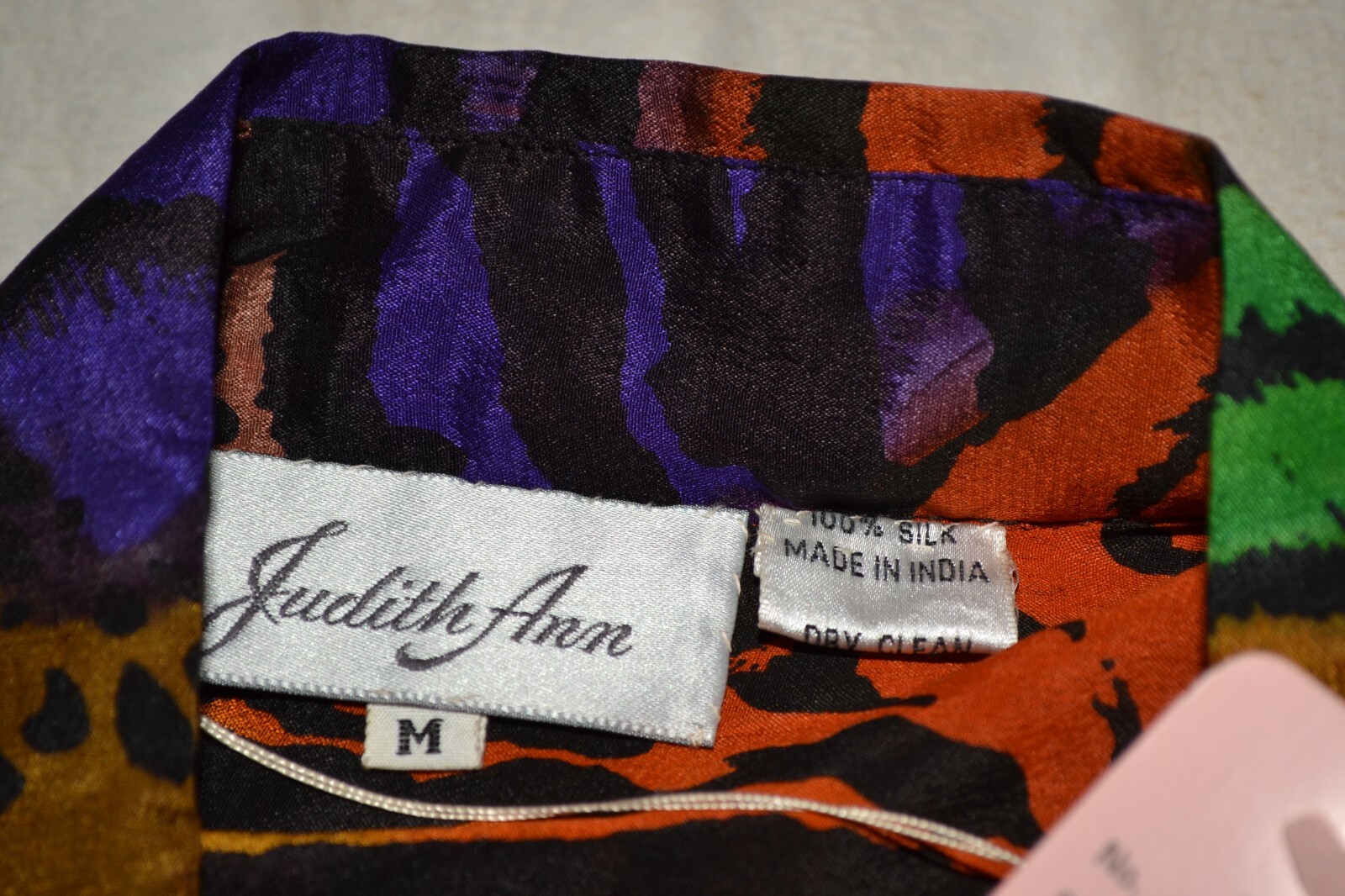 Judith Ann Rare Vintage Silk Button Down NWT – Sequin Embellished Hi-Lo Blouse M