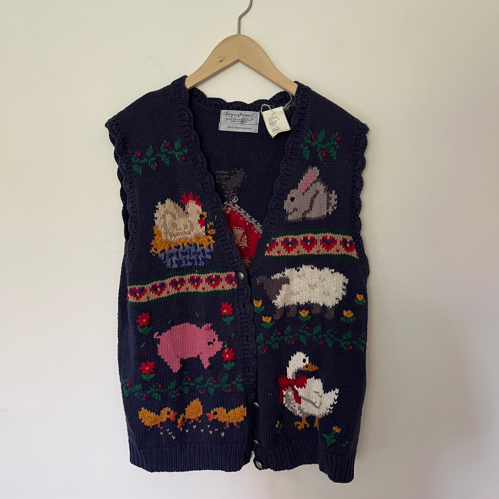 Signatures Northern Isles Vintage Farm Animal Hand Embroidered Sweater Vest XL