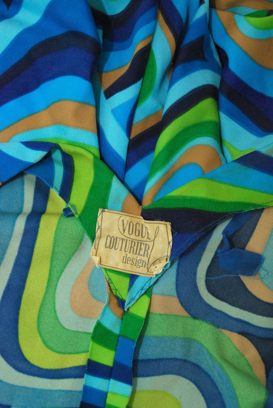 70s Psychedelic Print Maxi Dress (S) small blue green vintage Vogue funky retro