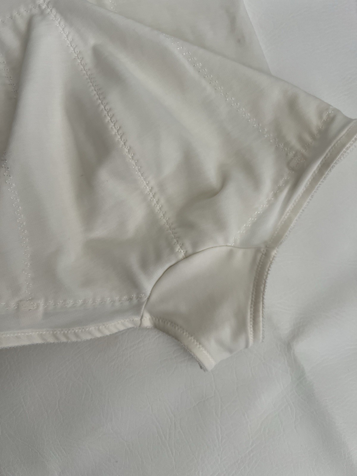Subtract Vintage Ivory All In One Shapewear Bodysuit 38C Union Label Cottagecore