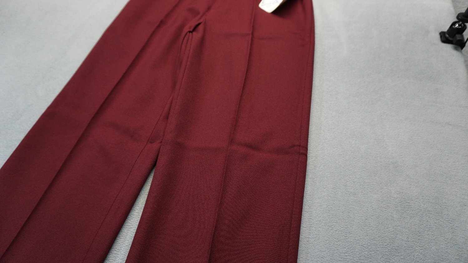 Vintage Levi’s Bend Over Pants Womens 16 Burgundy 1980s High Waist Trousers NWT