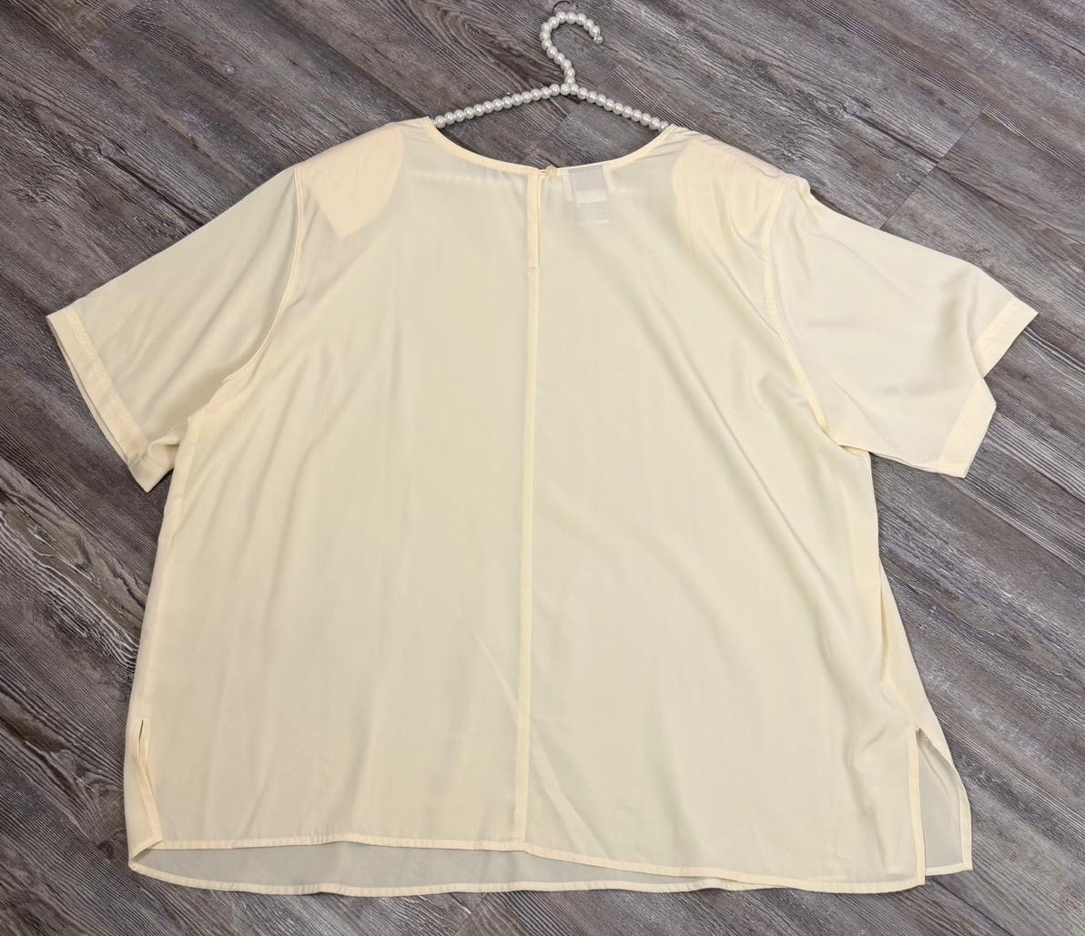 VTG 90’s C.S.T. Studio Women’s Ivory Chiffon Short Cap Sleeve Round Neck Top 22W