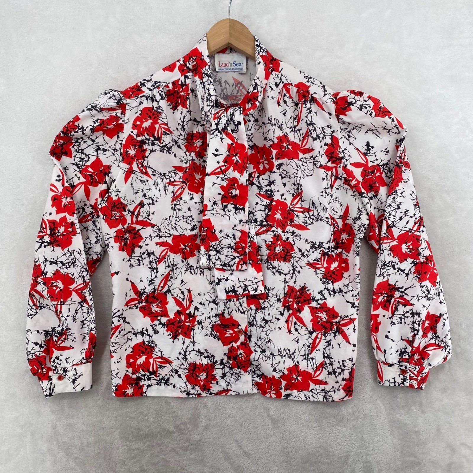 Land 'n Sea Vintage Floral Pussybow Blouse M Red Black Puff Sleeve 80s USA