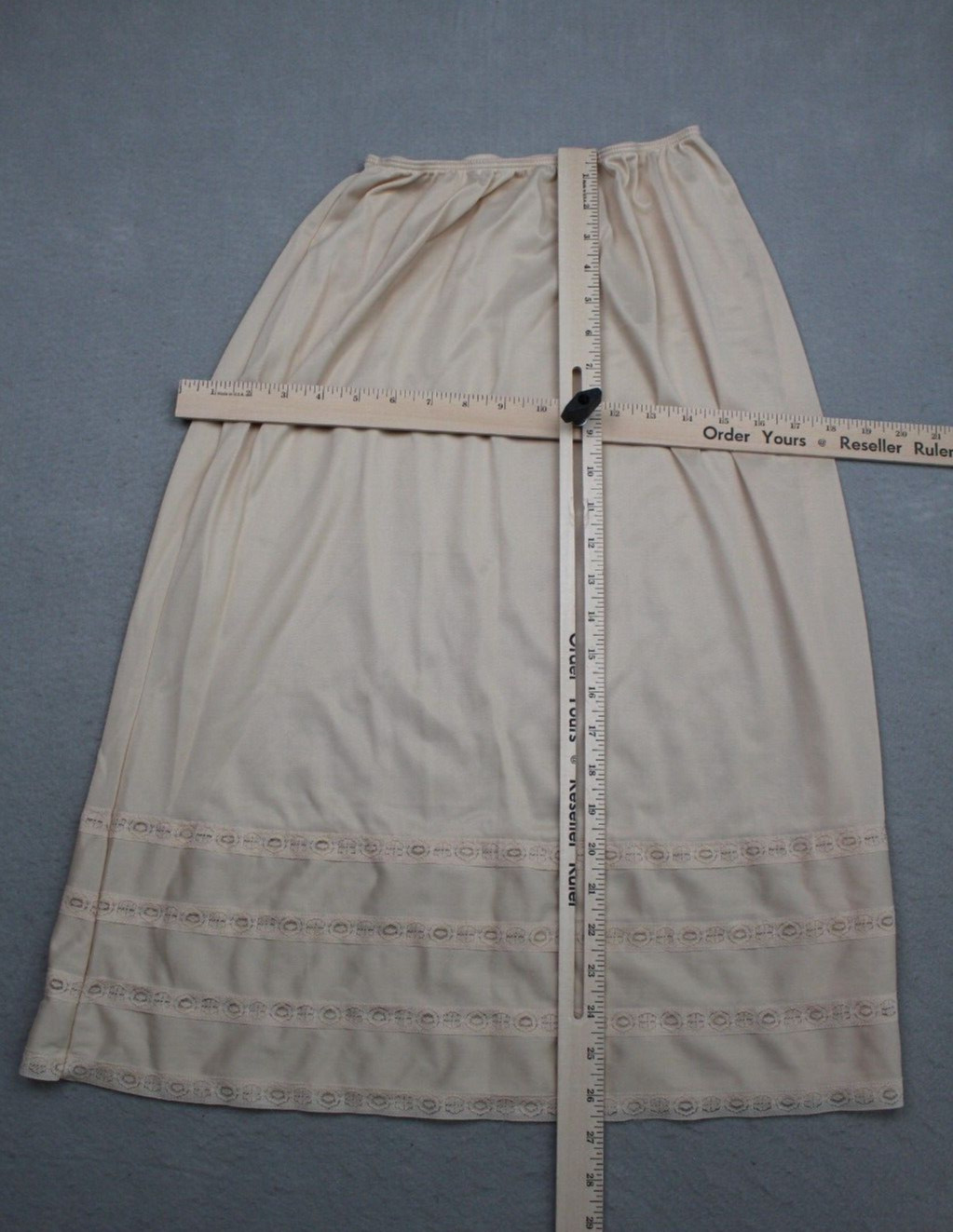 Vintage Sears Half Slip Womens Medium Lace Nylon Skin Tone Knee Length Hem 1960s