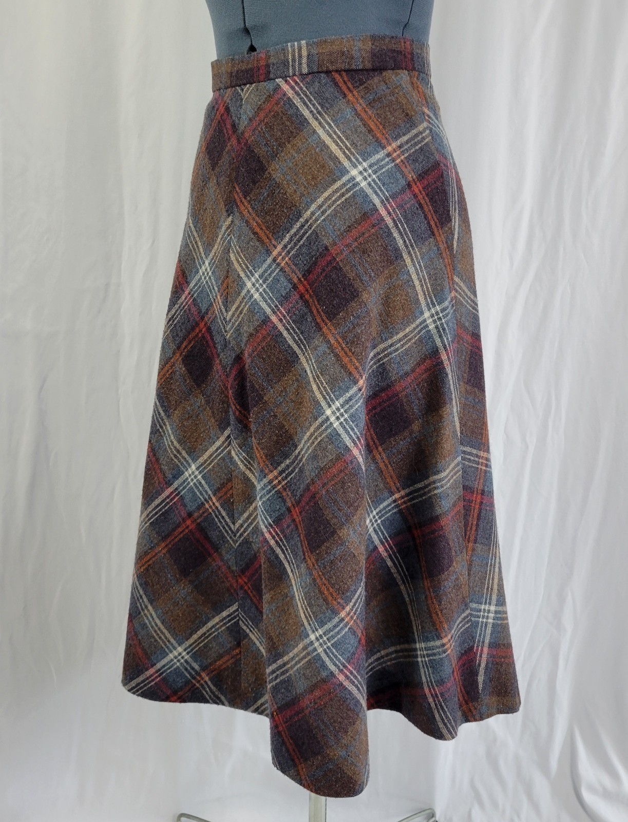 Vtg Quarter Circle Wool Skirt on the Bias in Brown/Blue/Red/Orange Plaid Size XS