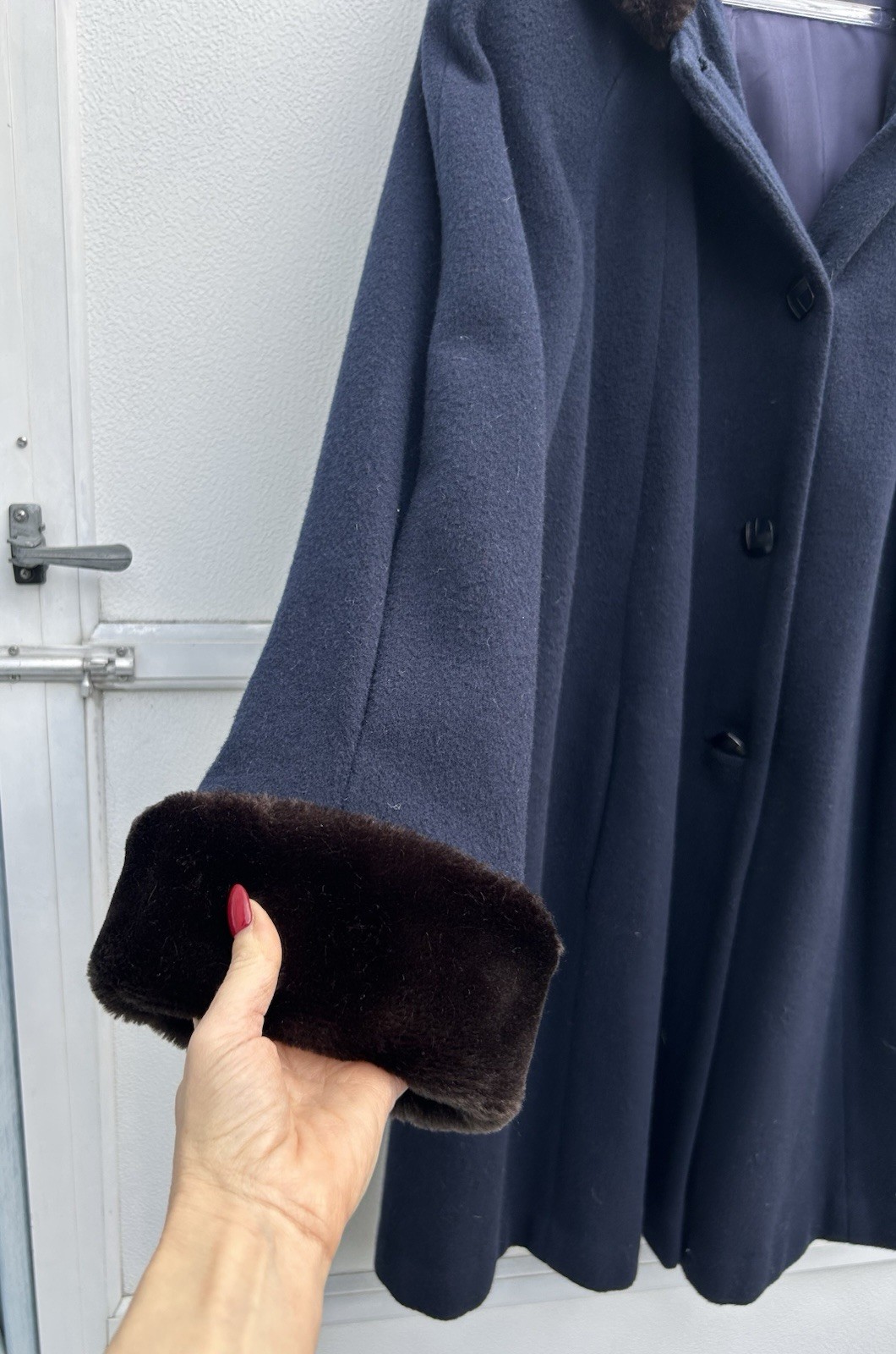Vintage Coat Women 100% Wool Fur Trim Navy Blue Penny Lane Hood Sz 10 Herman Kay
