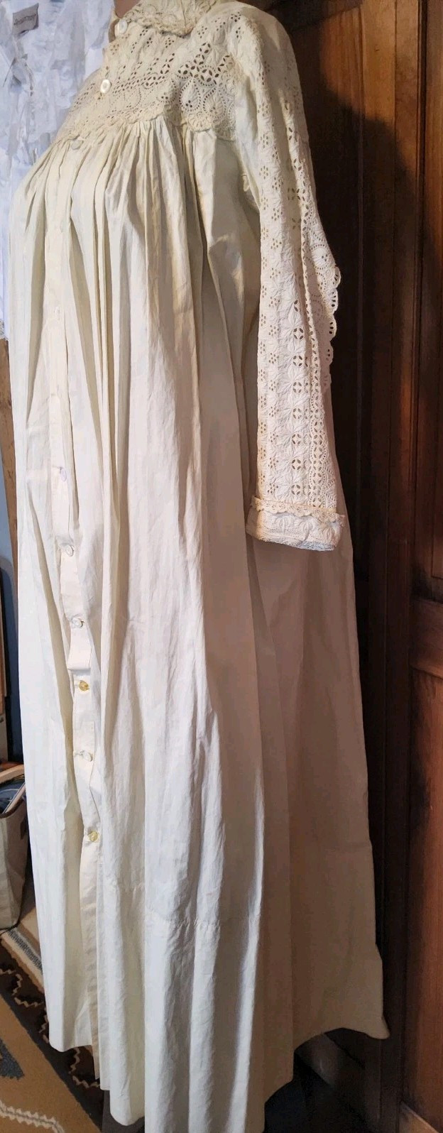 1900s Edwardian May C. Wright Ivory 100% Cotton Night Gown Crochet Long Sleeve