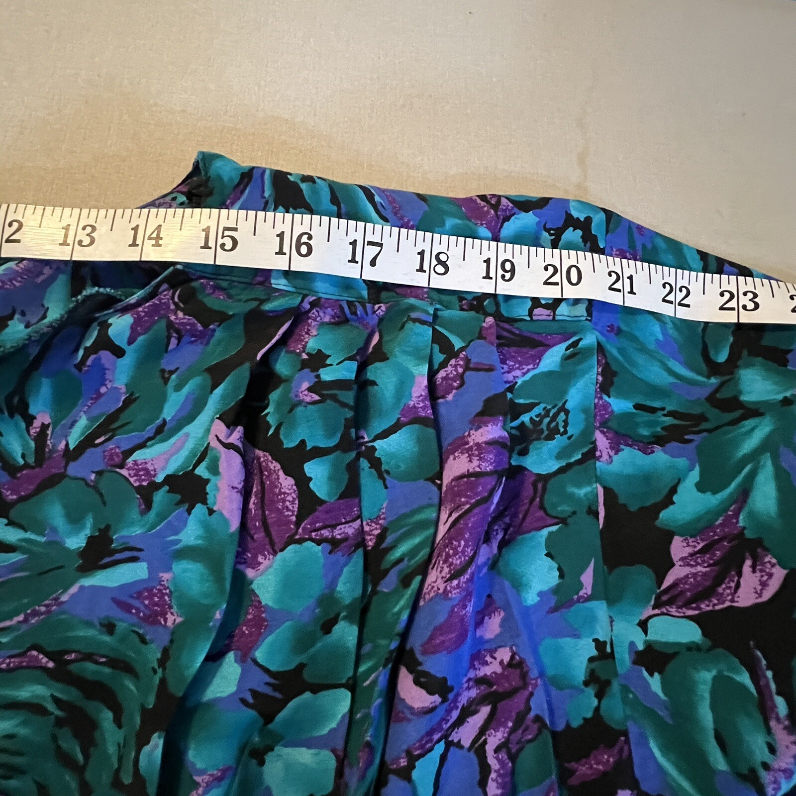 Sally III Vgt Dress 1980 Size 24 Black Teal Purple Floral Rayon Button Front