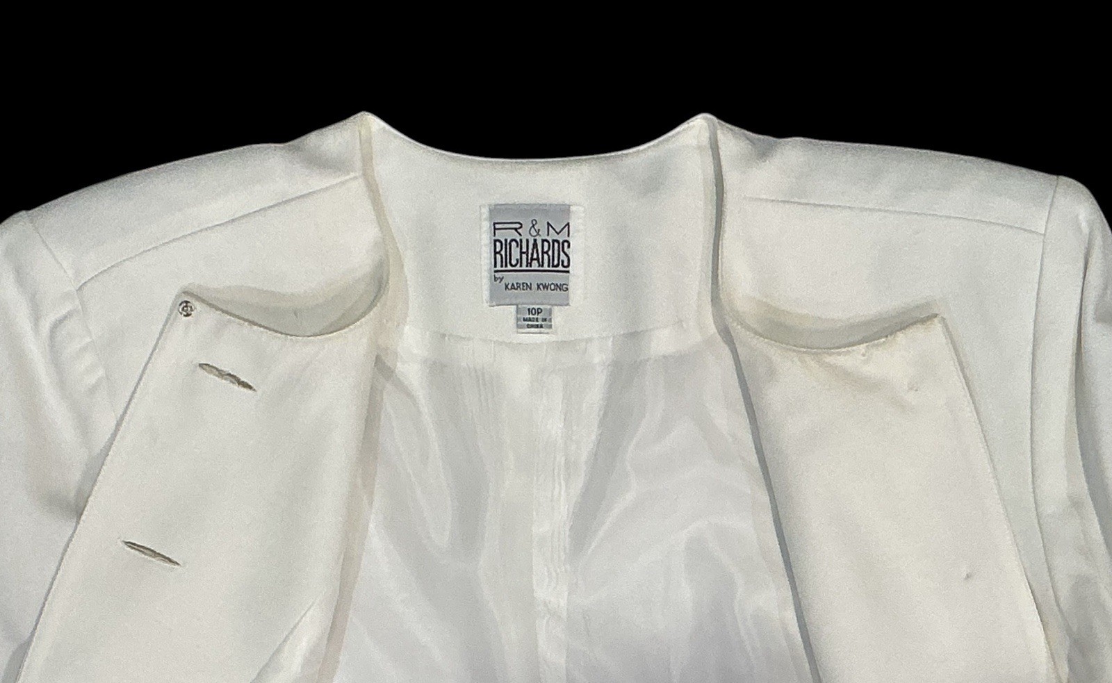 R & M Richards by Karen Kwong 10P White Beaded Two Piece Skirt Suit Set Jacket &