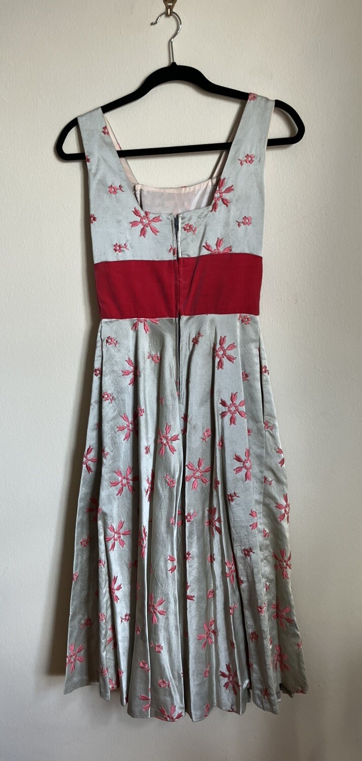 1950’s Party Dress Embroidered Celadon and Pink Vintage XS Fit and Flare $195