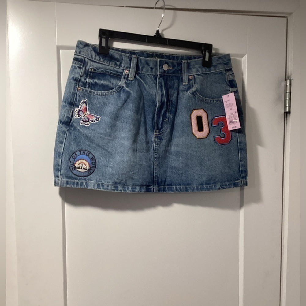 NWT Wild Fable Medium Wash Butterfly 2000s Y2K Patches Denim Mini Skirt …