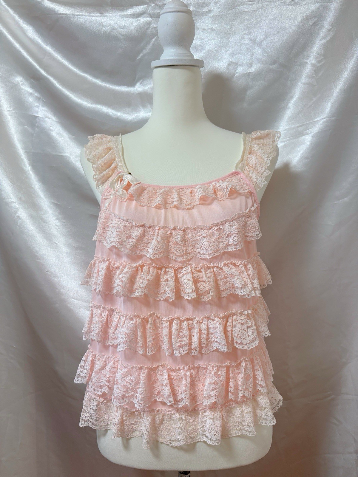 Vintage 50s 60s Lace Tiered Ruffle Cami Babydoll Lingerie Nightgown Pink USA