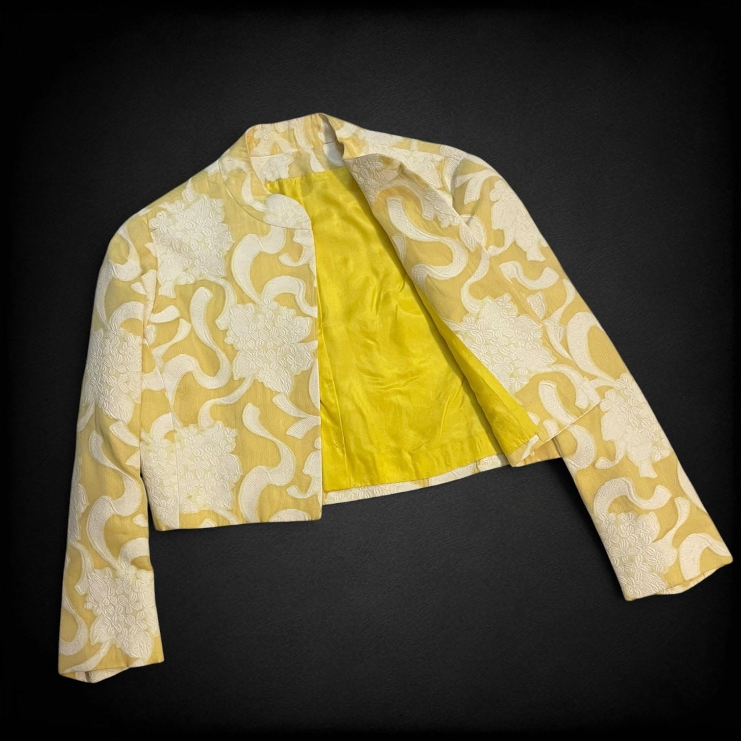 Vintage 1960s Mollie Parnis New York Yellow White Brocade Cropped Jacket Size S