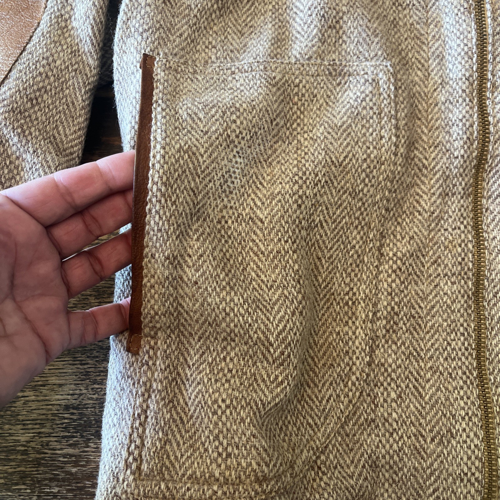 Vtg Harris Tweed Wool Jacket Size S Brown Leather Elbow Patch & Collar Zip READ