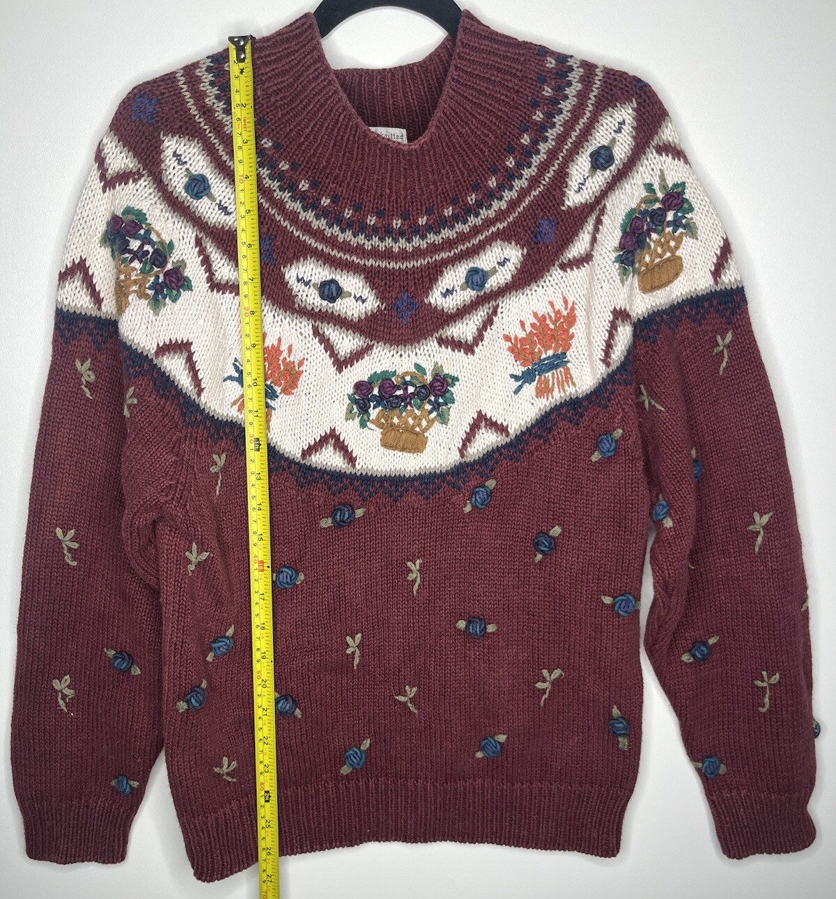 Van Heusen Hand Knitted For Her Floral Sweater Burgundy Size Small Vintage