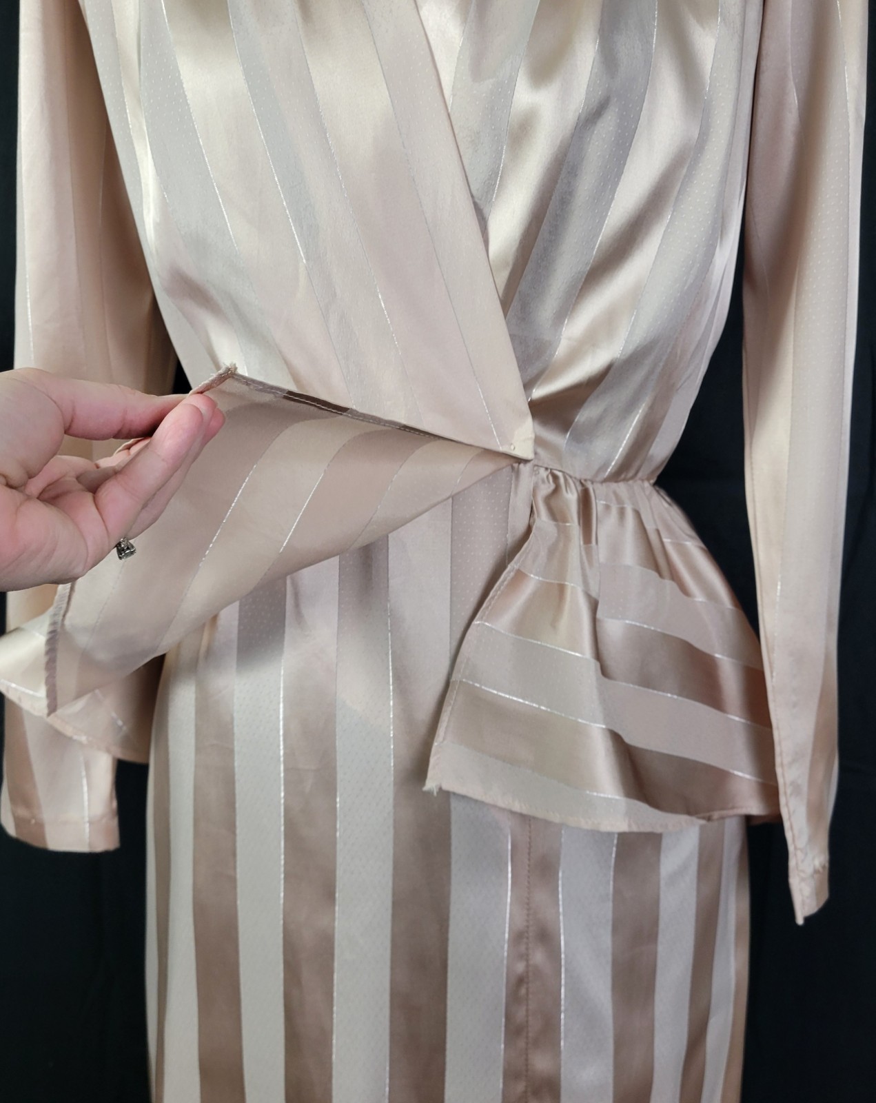 Vintage JCPenney Beige on Beige Striped Blouson Dress w Peplum Size 9/10