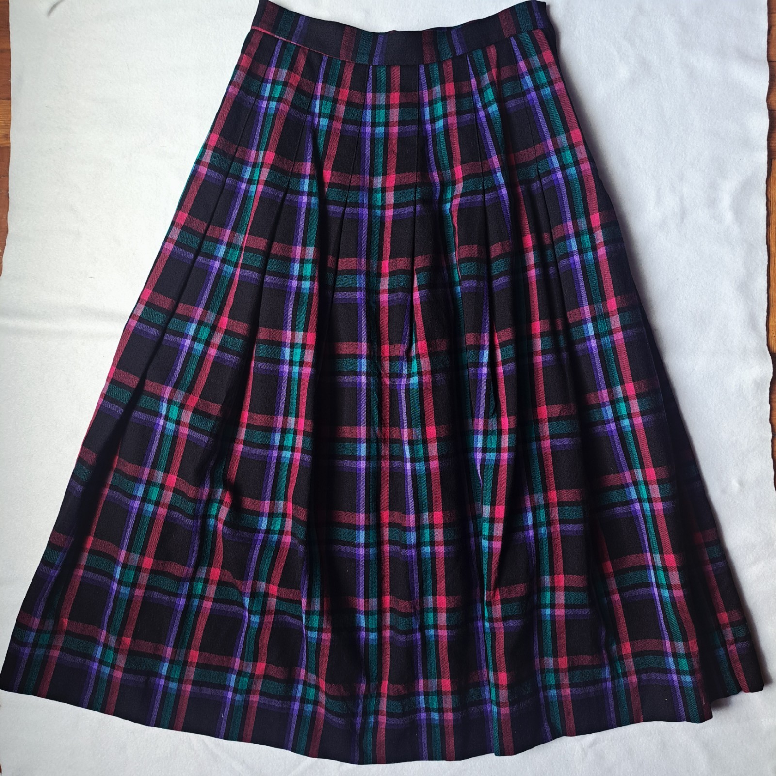VTG David Brooks Plaid Wool Midi Skirt 10 Made in USA Academia Pleated Tartan