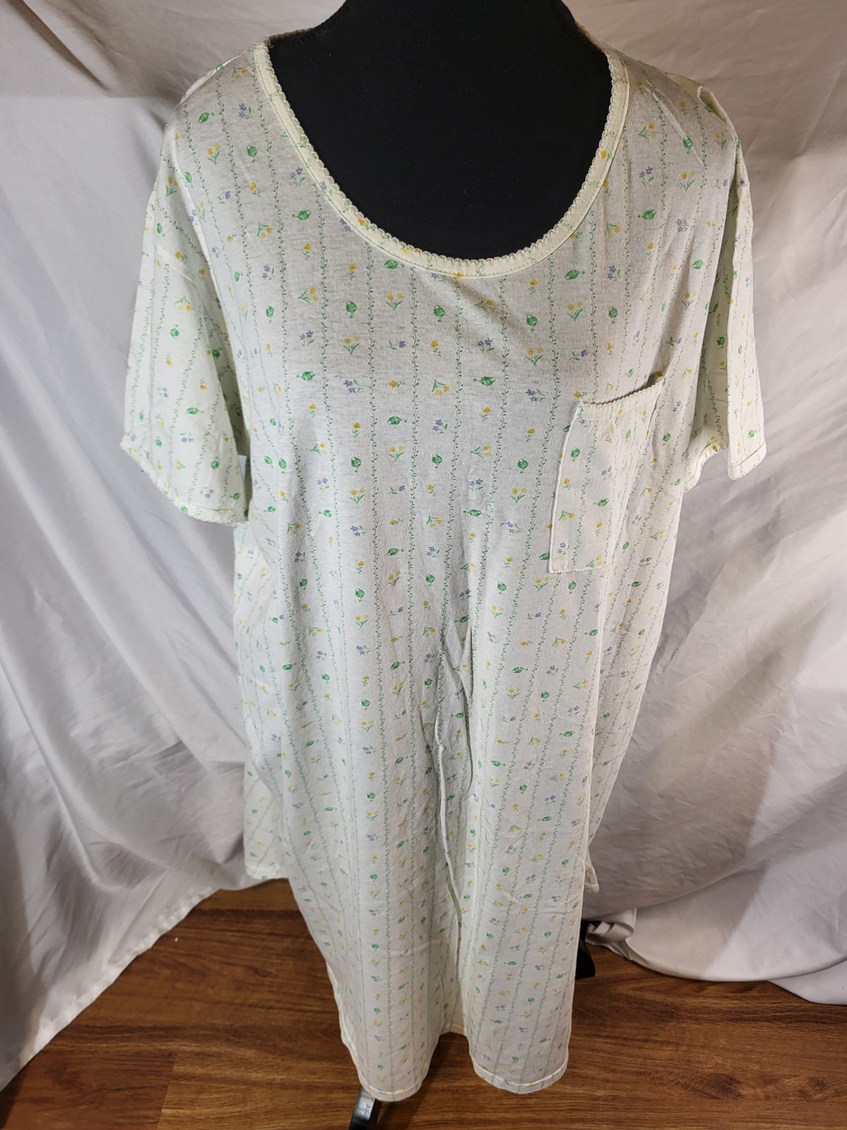 Vintage Simply Basic Yellow Blue Floral OSFM Cottagecore S/S Nightshirt