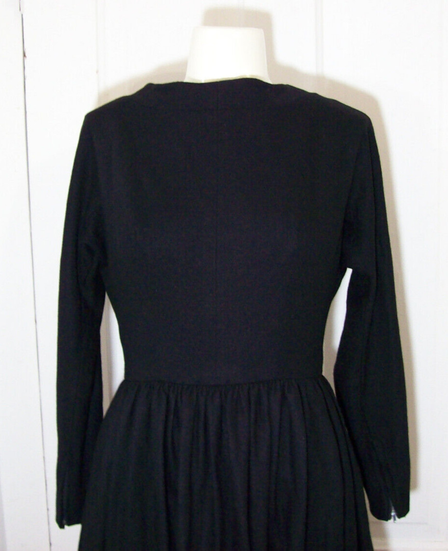 Vintage 1950s Black Long Sleeve Dress, 100% Wool, E.T Jrs CALIFORNIA, small