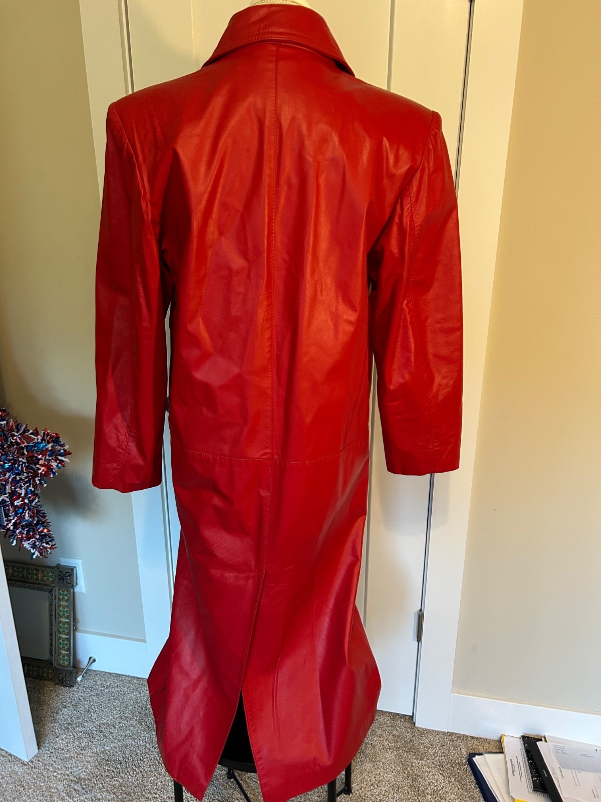 Vintage women’s 1980’s red Argentinian leather trench coat – Small