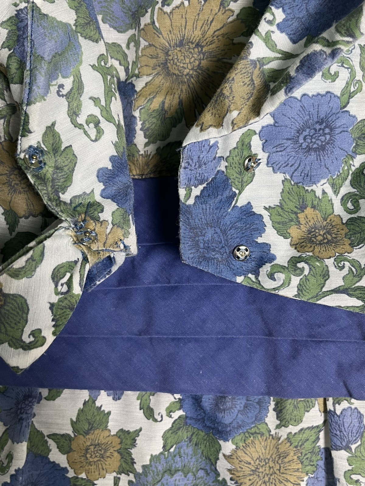 Late 1960s Women’s Small Mod Floral Dress And Matching Cropped Jacket Set VTG