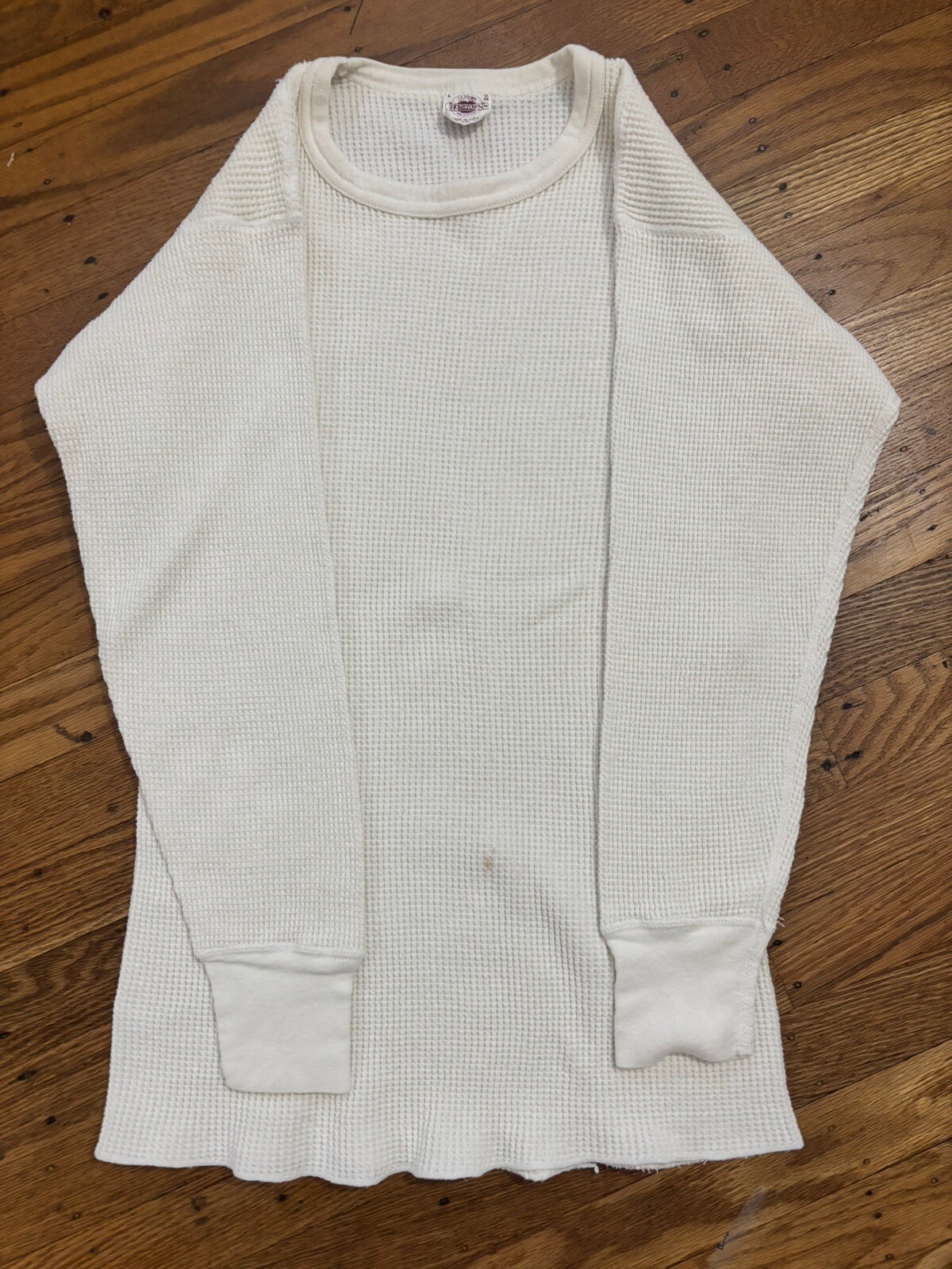 90s Unisex Waffle -knit Thermal Top.made USA.womens Med/form Fit
