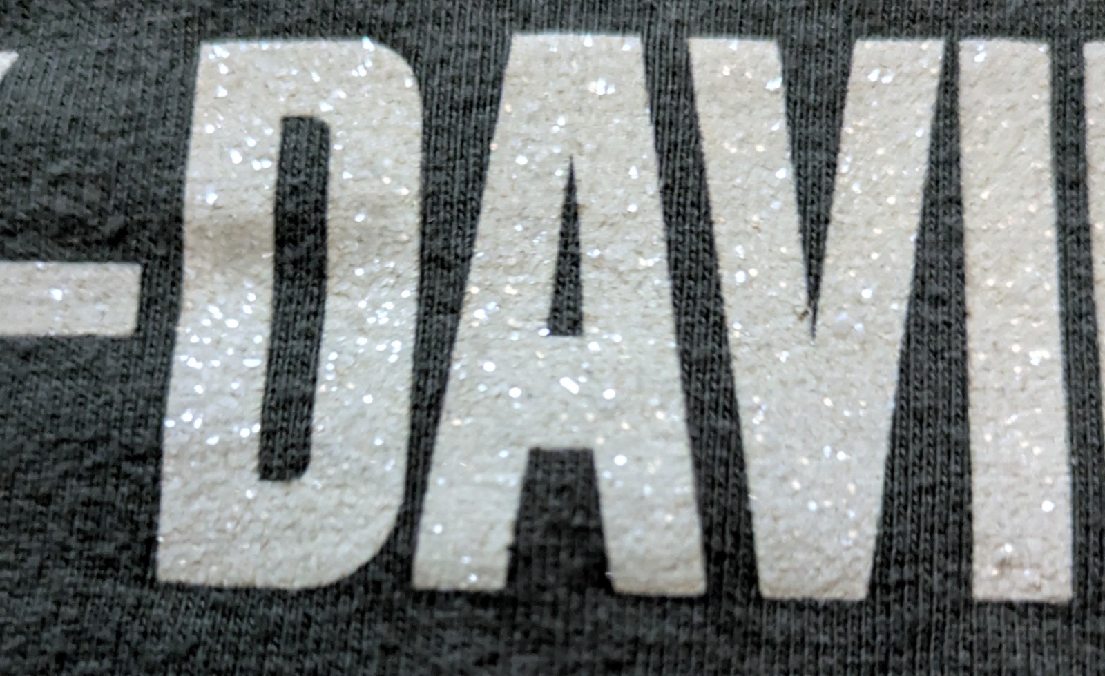 Women’s Vintage Harley Davidson T-Shirt with Glitter Lettering Size XL