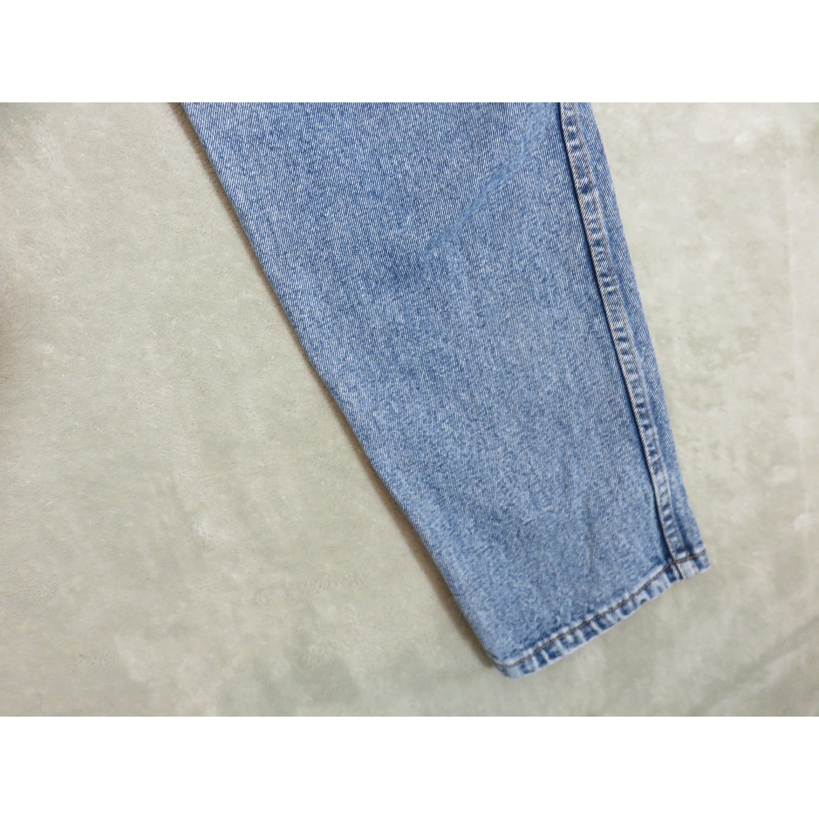Bill Blass Vintage 90s High Waisted Pleated Mom Jeans Light Wash Blue Size 16L