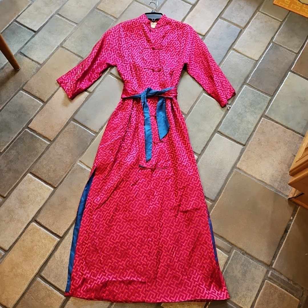 Vtg 40s/50s Dynasty Red/Pink Greek Key Blue Asian Robe Slit Sides Silk/Rayon S/M