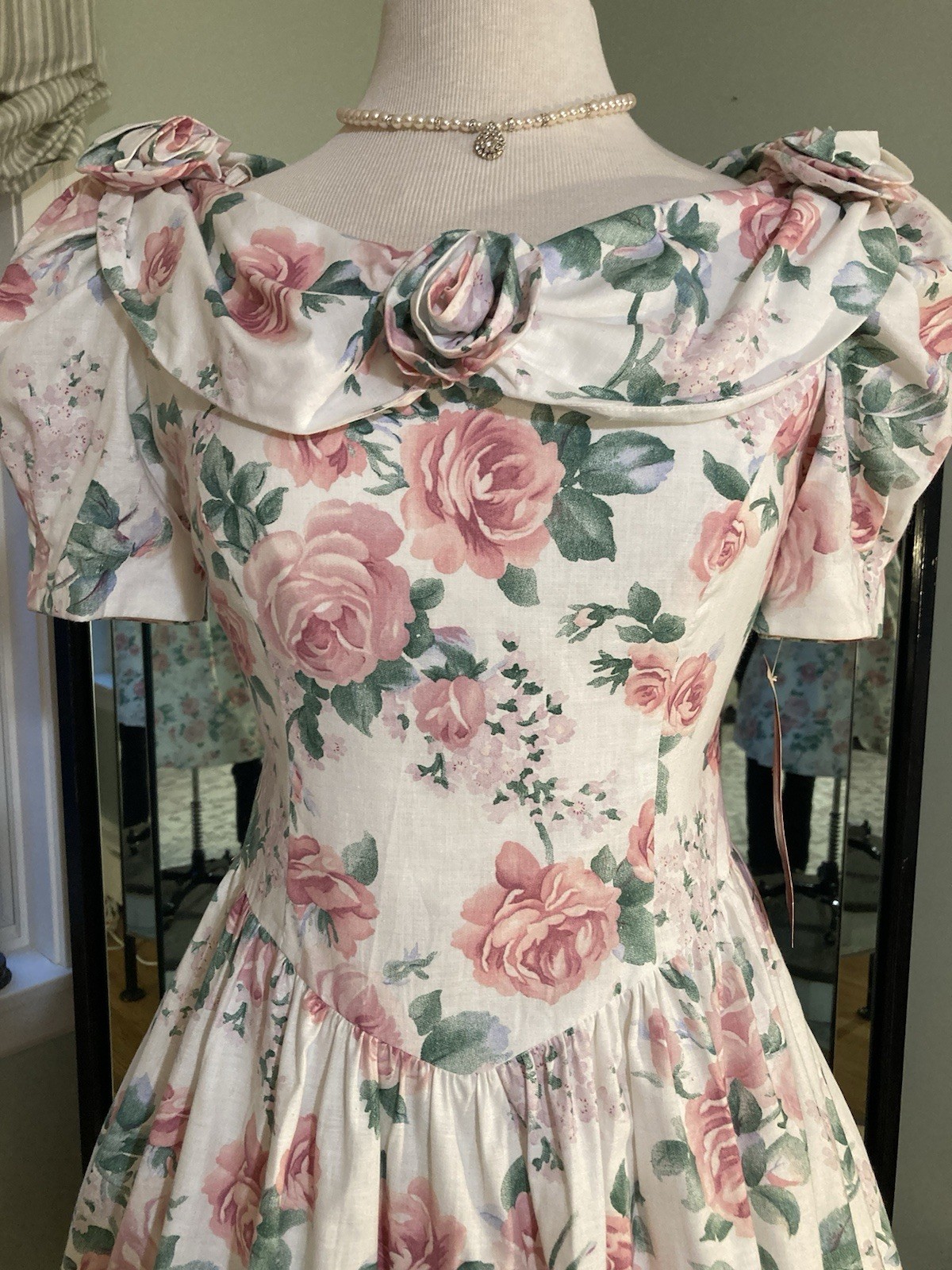 Vintage 1980S petite Lanz Floral Tea Dress Size 6