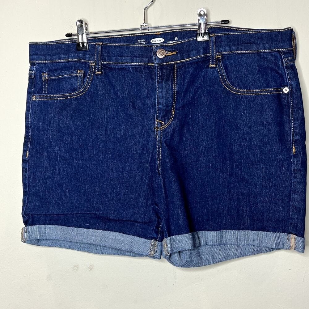 Old Navy Dark Wash Zip Fly Folded Cuff Fitted Stretch Jean Shorts Size 14