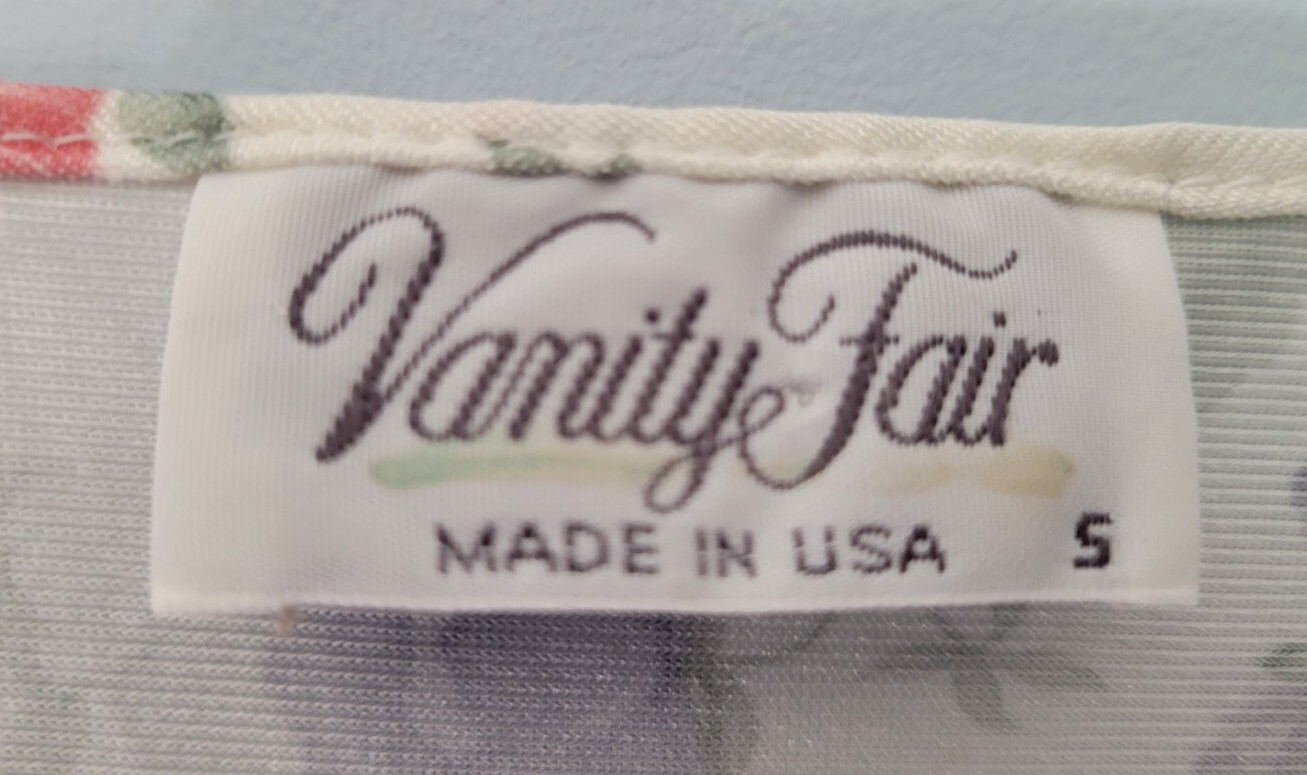 Vtg Vanity Fair Floral Robe/Gown Button Front S Lace Neck Inset Knee Length READ