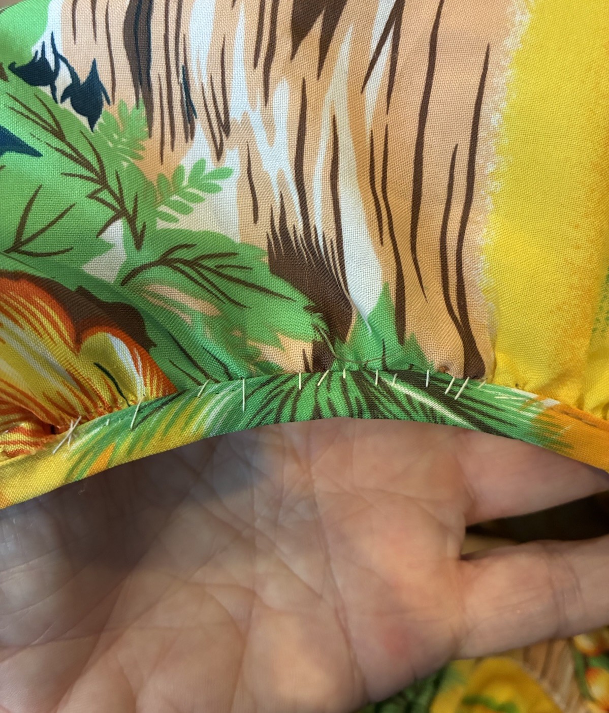 Pomare Hawaii Palm Tree Floral Dress Tiki Acrylic 70’s Vibrant No Size Tag/Flaws