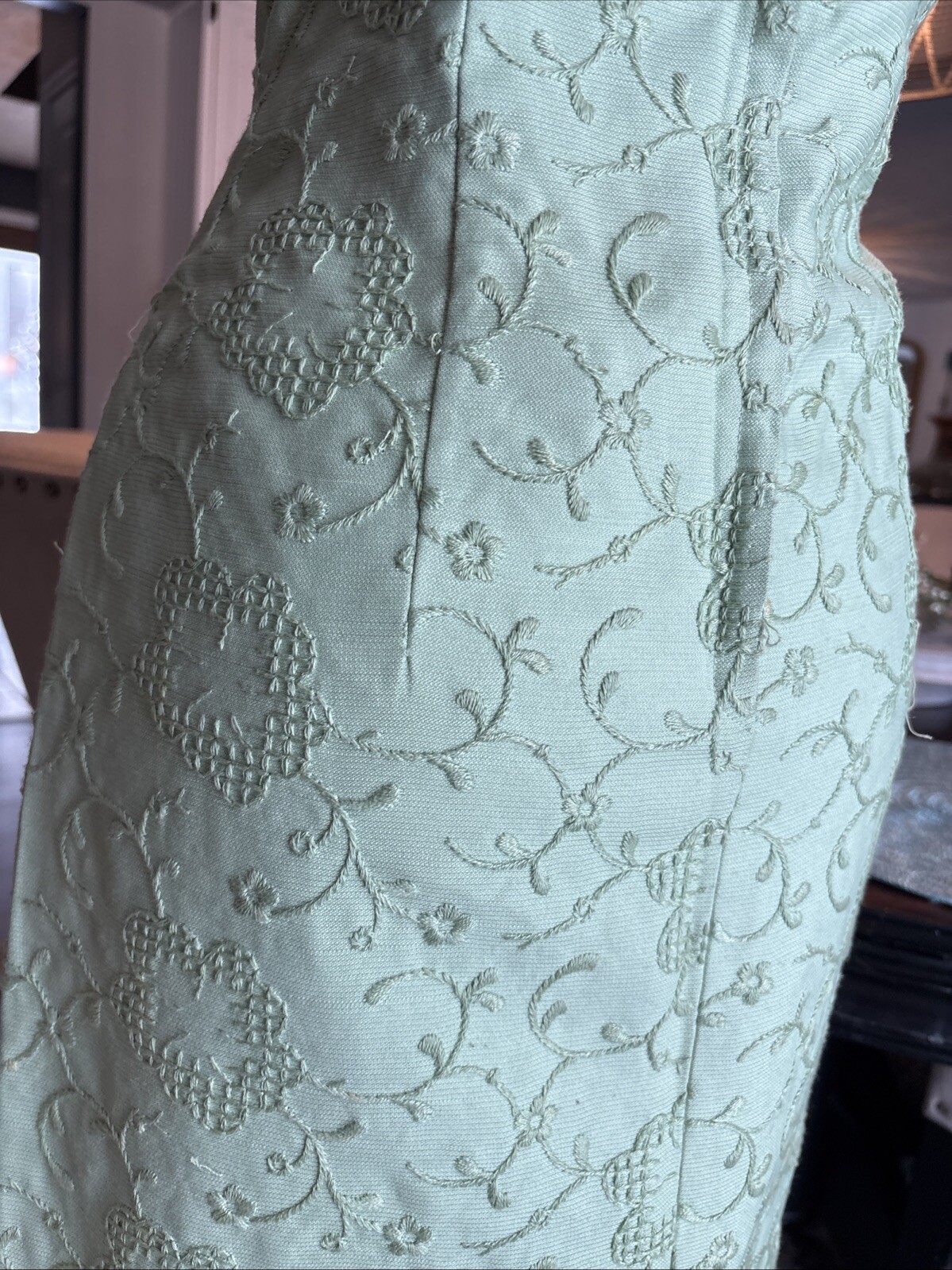 Vintage Embroidered Beaded Celery Green Midi Dress M Pencil Wiggle