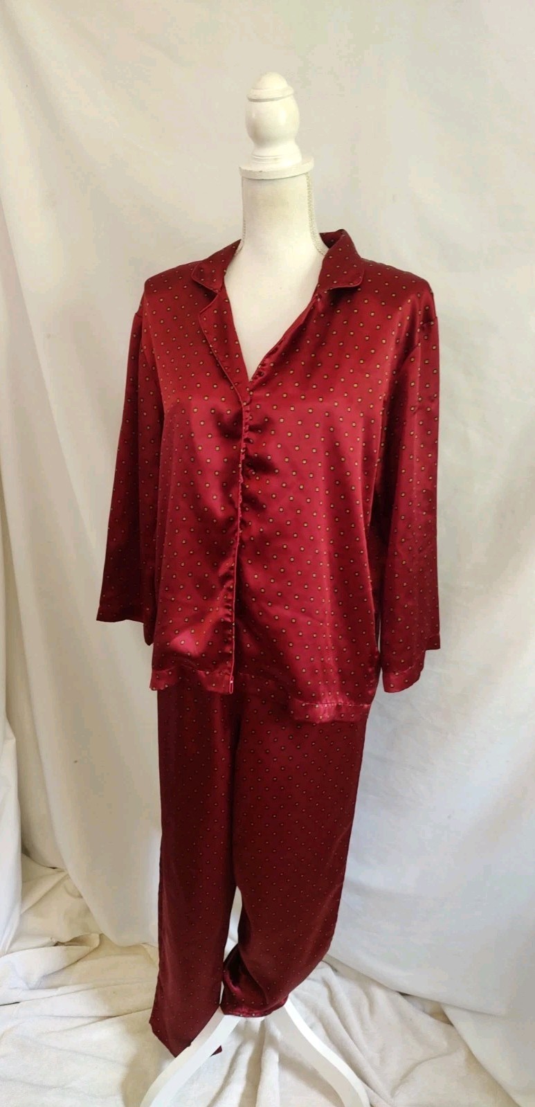 90’s Vintage Pajamas PJ’s Lounge Wear Body Drama Retro Red Satin Sexy Sz S